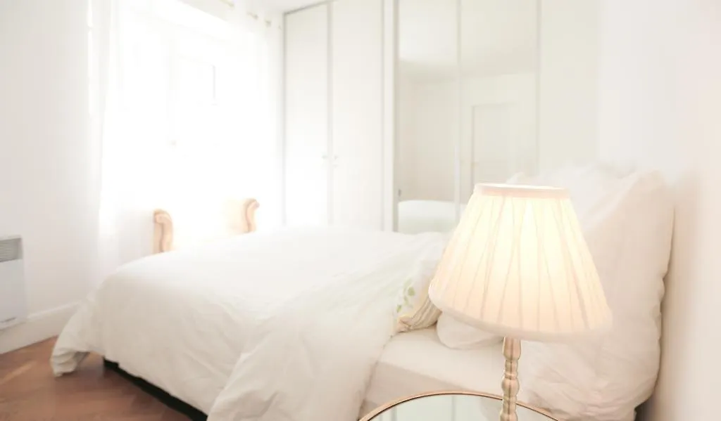 Daire Parislux Paris